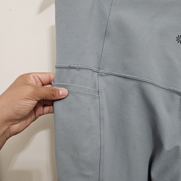 Athleta Salutation Cargo 7/8 Tight GREEN 1X - Picture 13 of 13